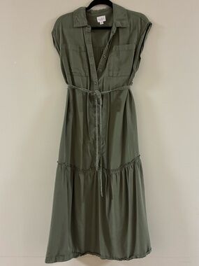 Isabel maternity Olive Button-Front Tiered Midi Maxi Dress with Tie Waist Sz M